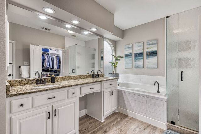 2716 Summer Wind Drive, Grapevine, TX 76051