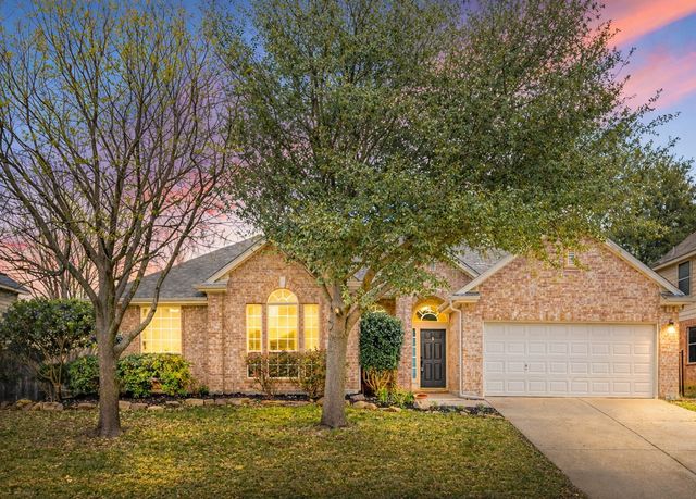 2716 Summer Wind Drive, Grapevine, TX 76051