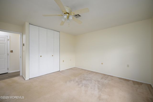 933B Thornhill Court, Lakewood, NJ 08701