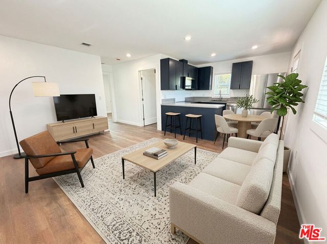 818 N Harper Avenue, Los Angeles, CA 90046