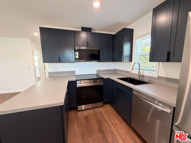 818 N Harper Avenue, Los Angeles, CA 90046