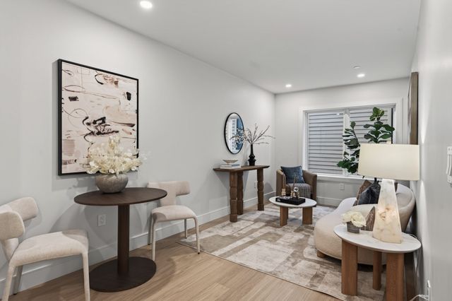250 Bremen 3, Boston, MA 02128