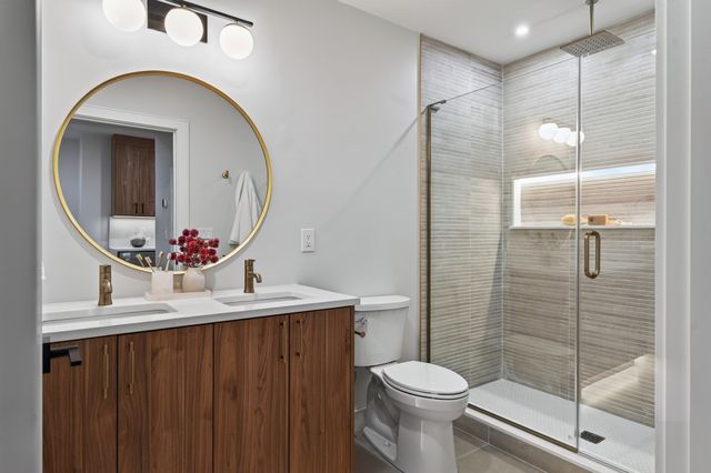 250 Bremen 3, Boston, MA 02128