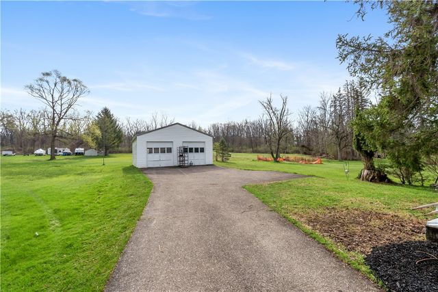 4753 East Lake Road, Livonia, NY 14487