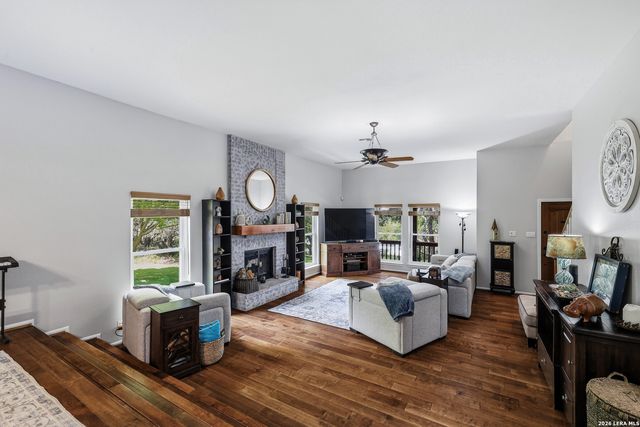 26272 Romance Point, San Antonio, TX 78260
