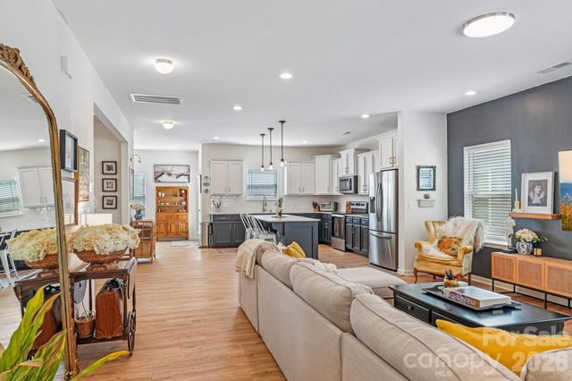 817 Alexander Commons Drive, Monroe, NC 28112