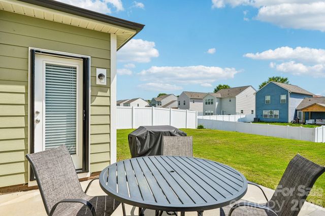 817 Alexander Commons Drive, Monroe, NC 28112