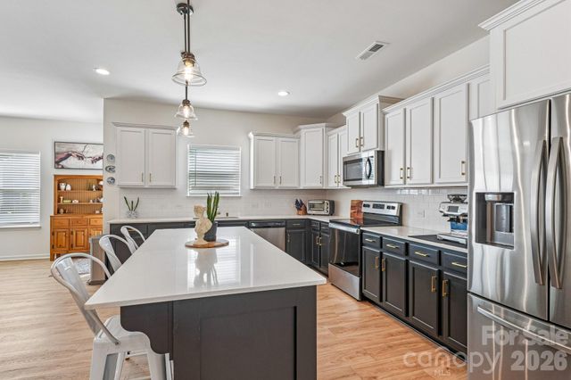 817 Alexander Commons Drive, Monroe, NC 28112