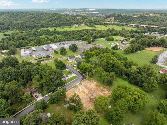 19A FOREST HILL DR, Front Royal, VA 22630