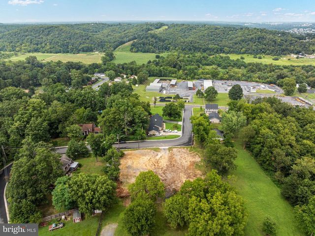 19A FOREST HILL DR, Front Royal, VA 22630
