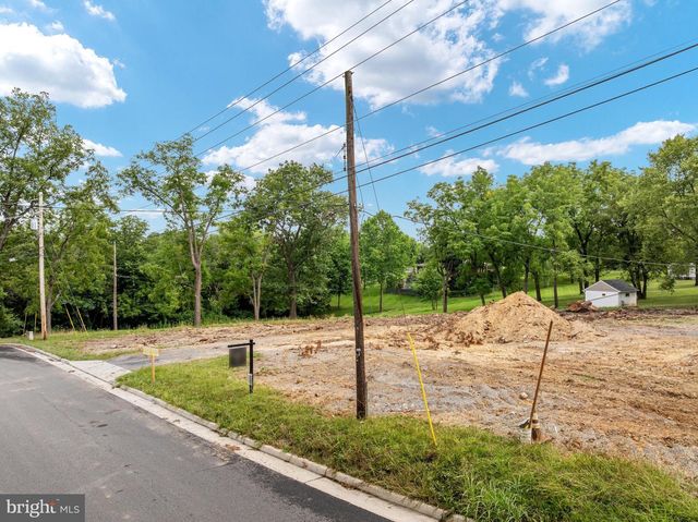 19A FOREST HILL DR, Front Royal, VA 22630