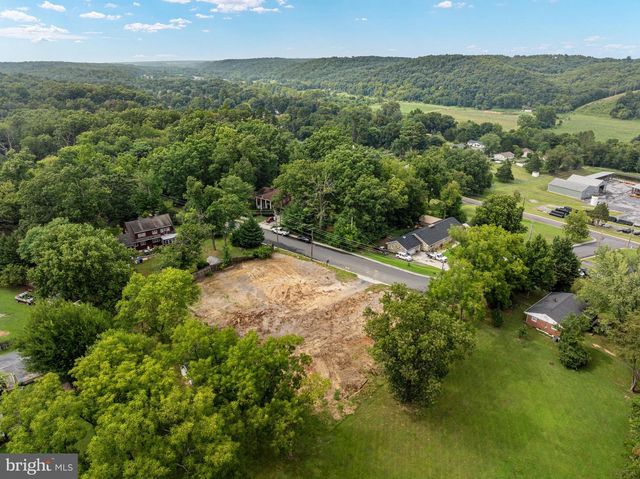 19A FOREST HILL DR, Front Royal, VA 22630