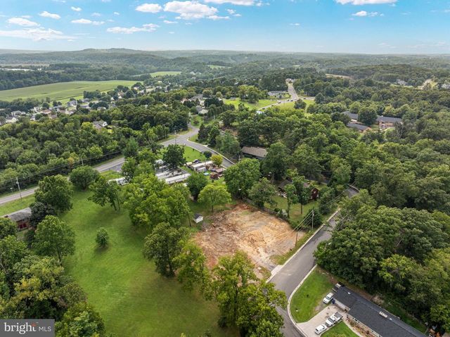 19A FOREST HILL DR, Front Royal, VA 22630