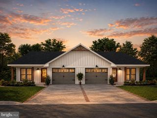 19A FOREST HILL DR, Front Royal, VA 22630