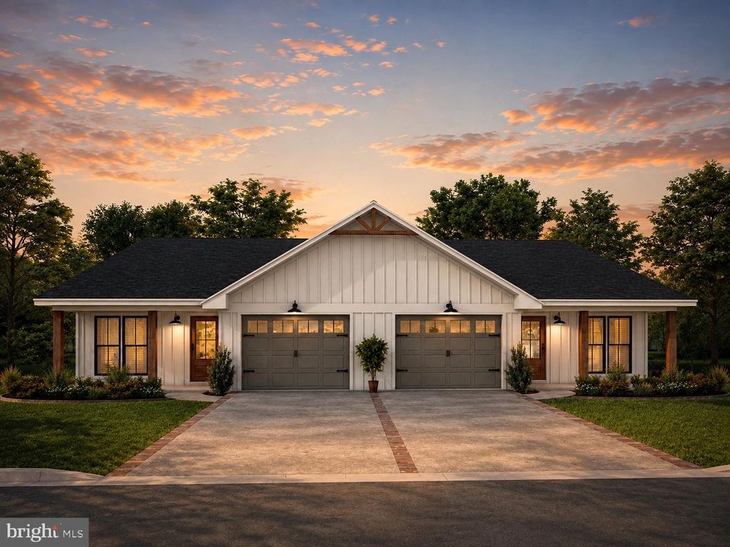 19A FOREST HILL DR, Front Royal, VA 22630