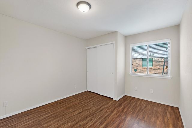 2240 Tarpley Road 242, Carrollton, TX 75006