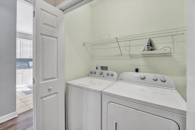 1175 Mariners Way Apt 59, Huddleston, VA 24104