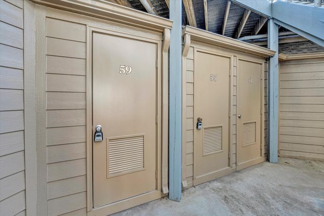 1175 Mariners Way Apt 59, Huddleston, VA 24104