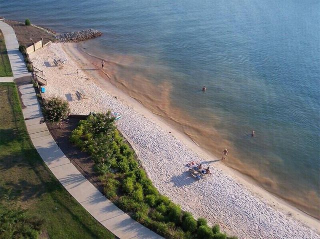 1175 Mariners Way Apt 59, Huddleston, VA 24104