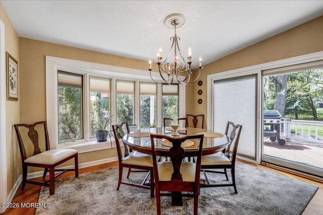 30 Parkview Terrace, Lincroft, NJ 07738