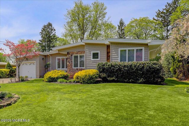 30 Parkview Terrace, Lincroft, NJ 07738