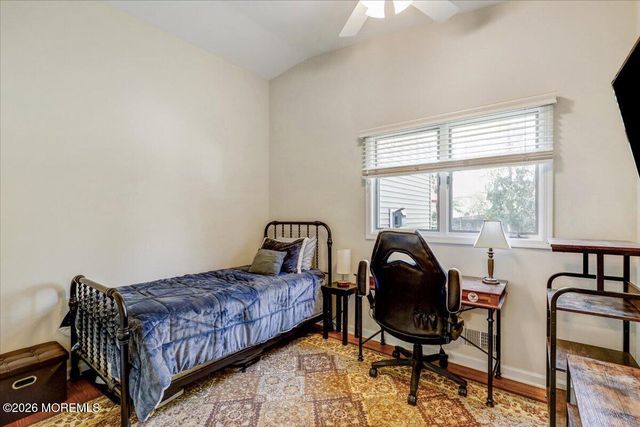 30 Parkview Terrace, Lincroft, NJ 07738