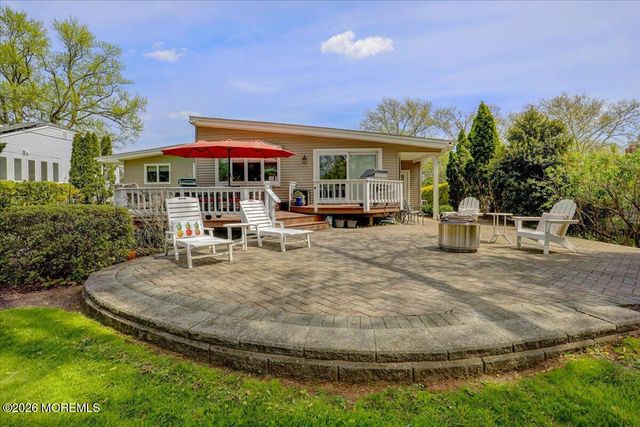 30 Parkview Terrace, Lincroft, NJ 07738