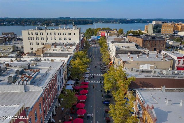 30 Parkview Terrace, Lincroft, NJ 07738