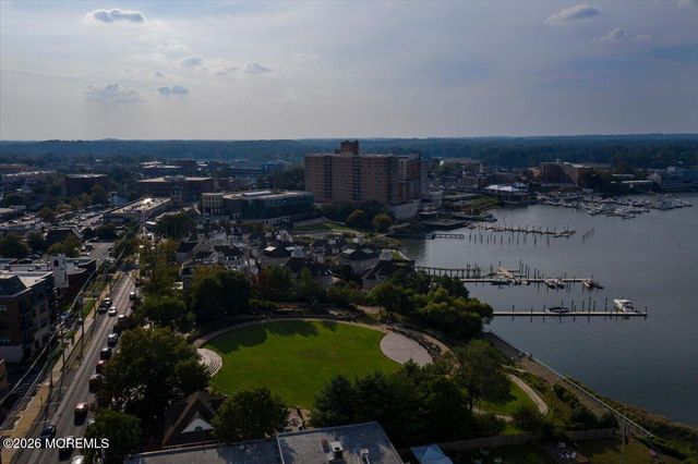 30 Parkview Terrace, Lincroft, NJ 07738