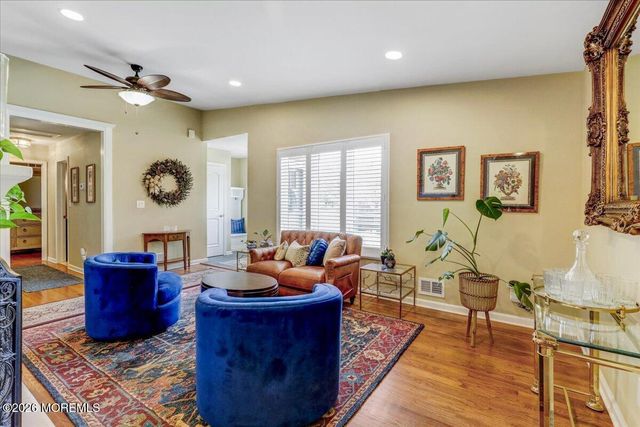 30 Parkview Terrace, Lincroft, NJ 07738