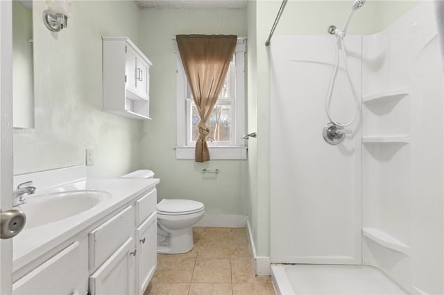 414 N Spring Street, Harrison, AR 72601