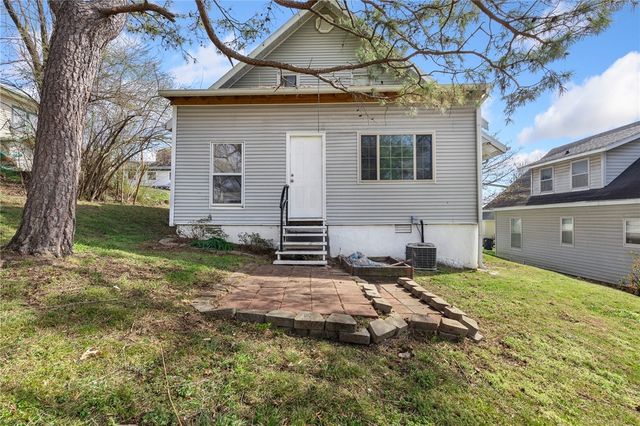 414 N Spring Street, Harrison, AR 72601