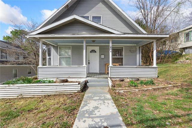 414 N Spring Street, Harrison, AR 72601