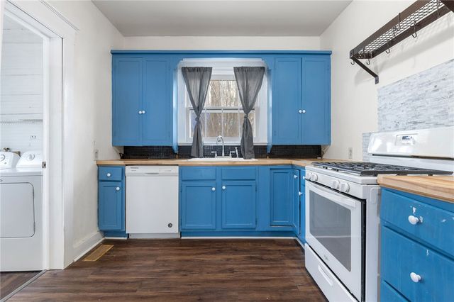 414 N Spring Street, Harrison, AR 72601