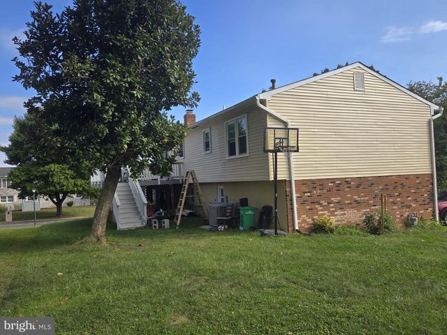7401 BELLEFIELD AVE, Fort Washington, MD 20744