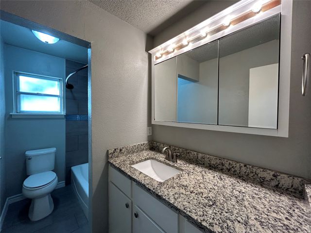 4209 Haltom Road, Haltom City, TX 76117