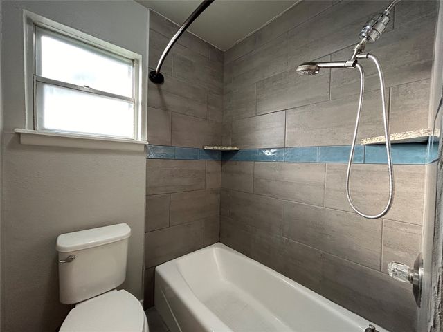 4209 Haltom Road, Haltom City, TX 76117