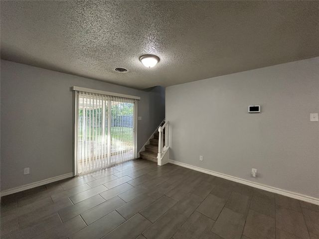 4209 Haltom Road, Haltom City, TX 76117