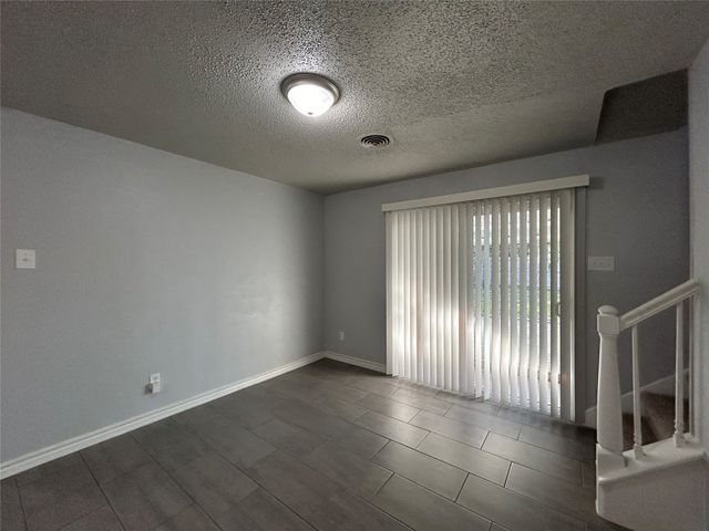 4209 Haltom Road, Haltom City, TX 76117