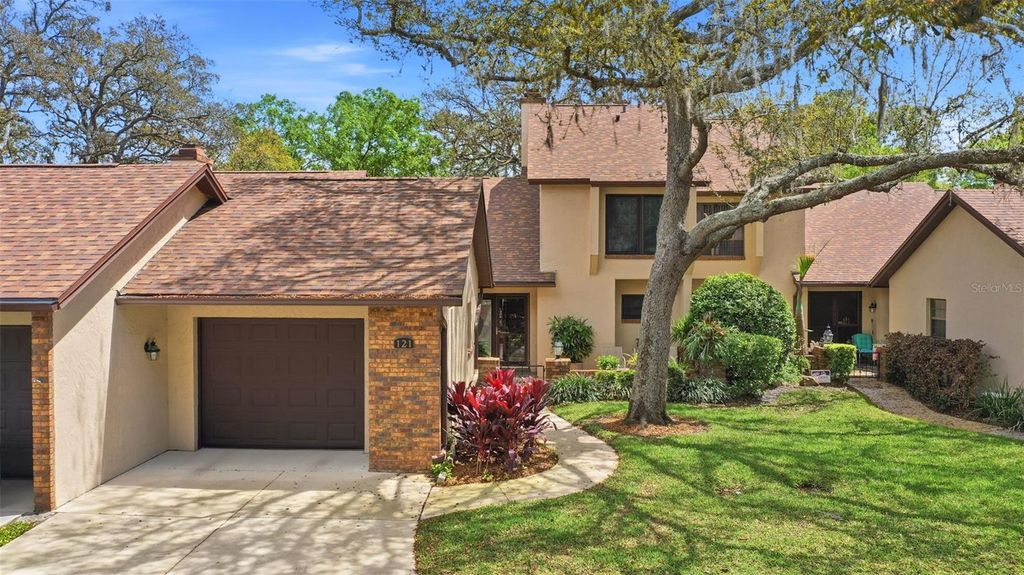 121 GOLF CLUB DRIVE, Longwood, FL 32779