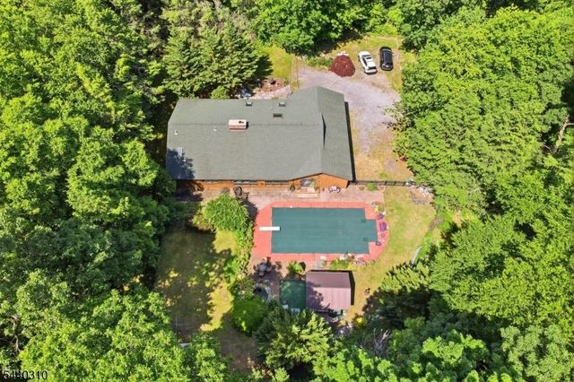 15 Lower North Shore Rd, Frankford Twp., NJ 07826