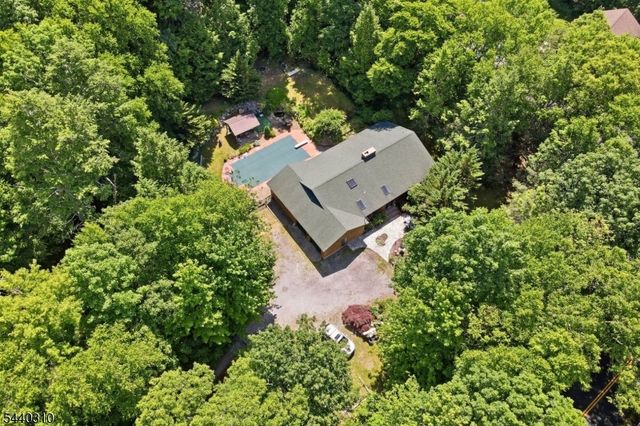 15 Lower North Shore Rd, Frankford Twp., NJ 07826