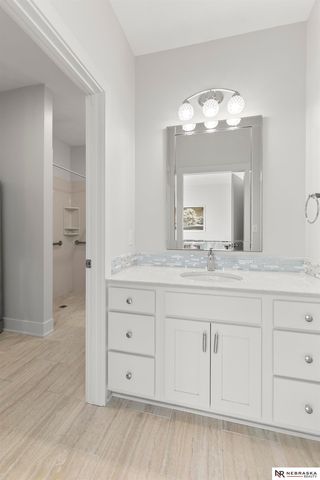 10040 Shore Front Drive, Lincoln, NE 68527