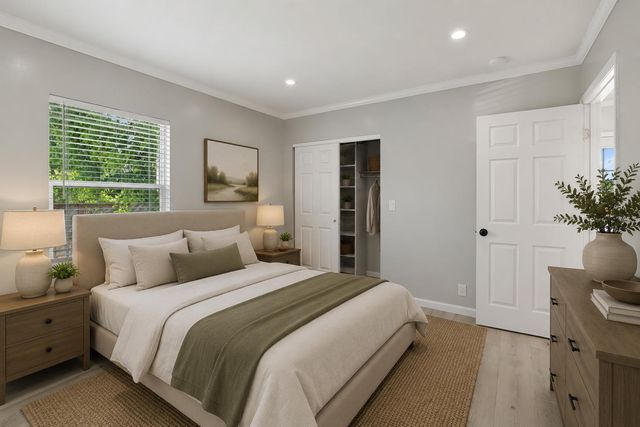 830 N Sierra Nevada St, Stockton, CA 95205
