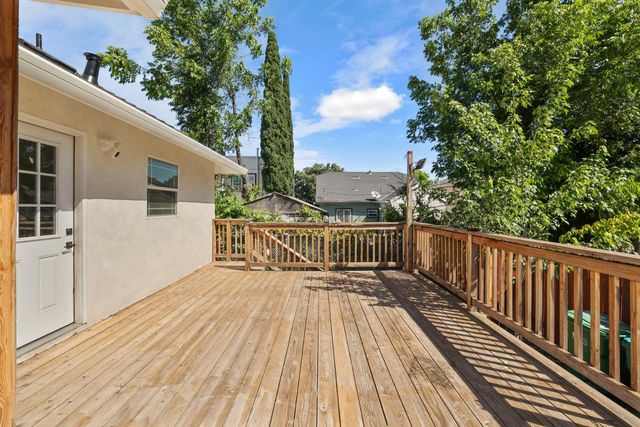 830 N Sierra Nevada St, Stockton, CA 95205