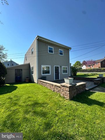 139 HOLLYWOOD DR, Harrisburg, PA 17109