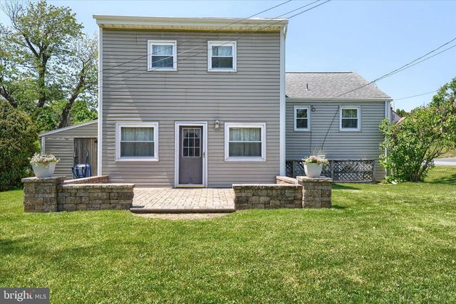 139 HOLLYWOOD DR, Harrisburg, PA 17109