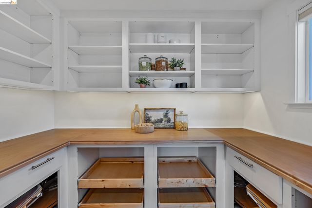 1424 Sunnyslope Ave, Belmont, CA 94002