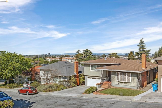 1424 Sunnyslope Ave, Belmont, CA 94002