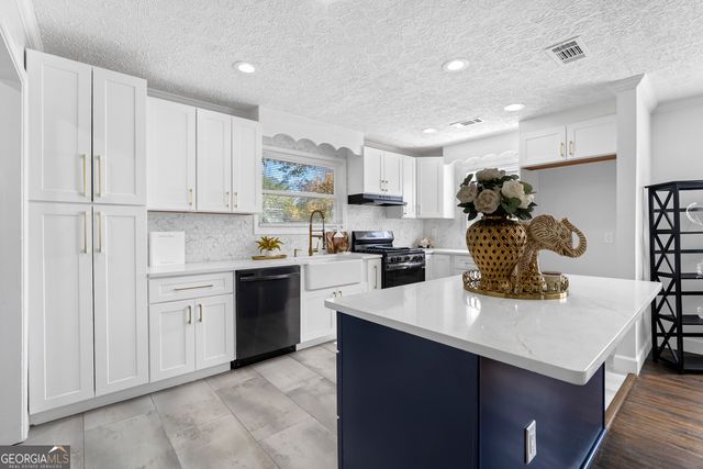 3483 Napier Avenue, Macon, GA 31204